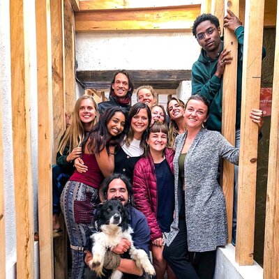 4aab35b4-ad09-421e-997e-b38bb25a1e7f